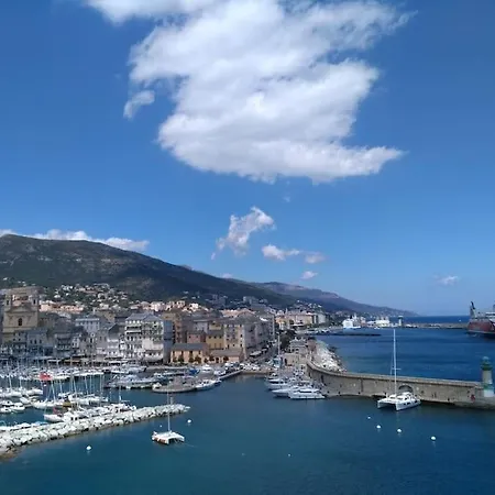 Apartamento De Charme, T3, Situation Ideale, Pieds Dans L'eau, Cap Corse *