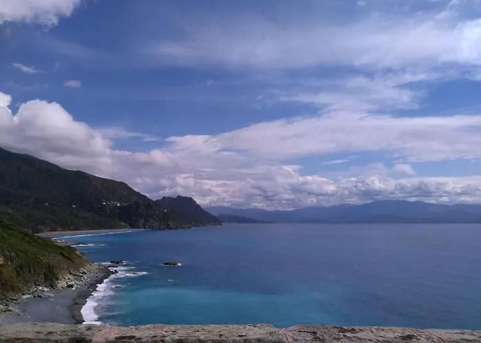 De Charme, T3, Situation Ideale, Pieds Dans L'eau, Cap Corse *